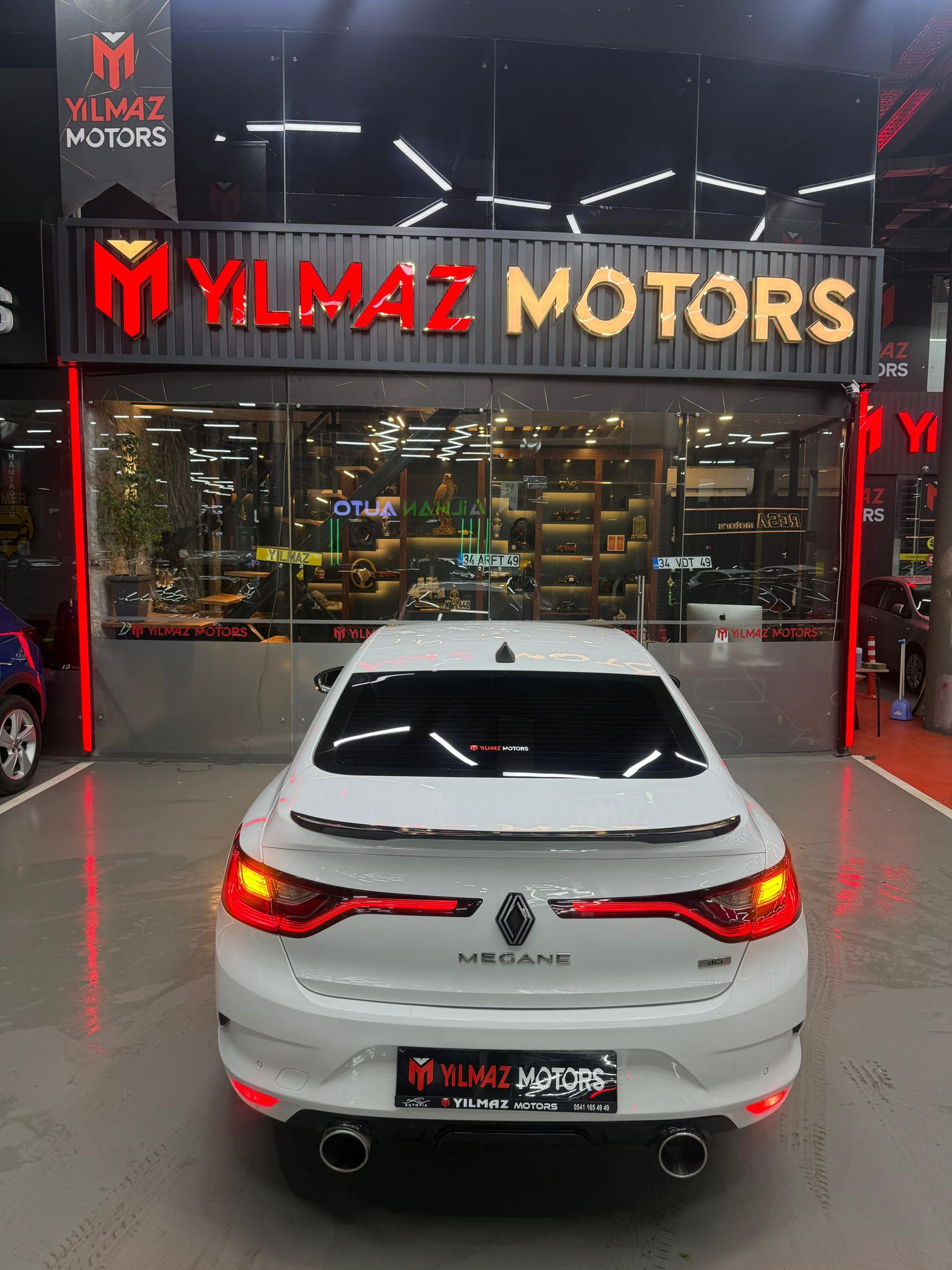 Yılmaz Motors'dan Renault Megane Sedan 1.5 DCI Touch EDC